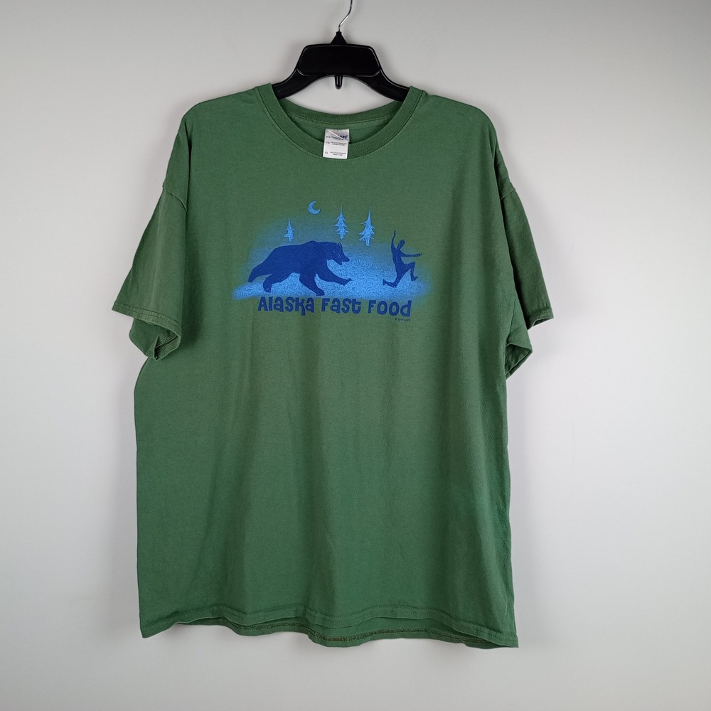 Gildan Mens XL Green Alaska Fast Food Bear Funny Graphic Cotton TShirt